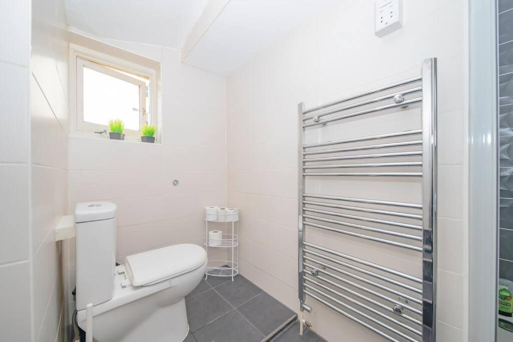 Flash Sales Offer - Any Week Day No Minimum Night Restrictions Central Hove 1 Bedroom Flat Bn38Bru02 Bagian luar foto